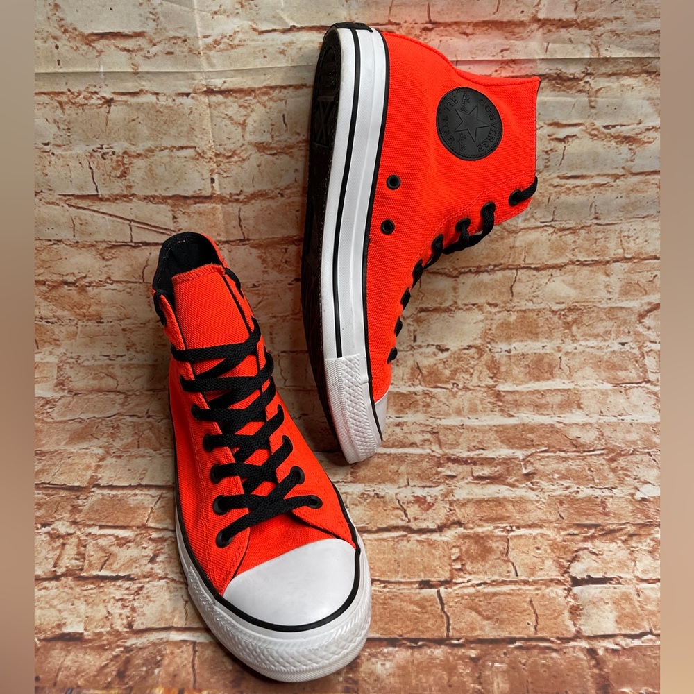 Converse All Star High-Top Neon Orange/Coral Sneakers Unisex Mens 8 Womens 10